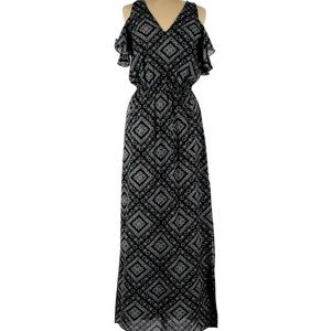 AQUA Dress, cold shoulder sleeves, V neck Sz M